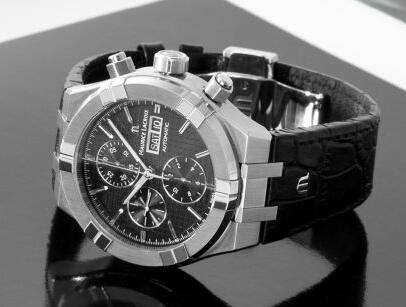 Maurice Lacroix AIKON Automatic AI6038-SS001-330-1 Replica Watch